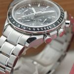 Omega Speedmaster Date 323.30.40.40.06.001 - (6/8)