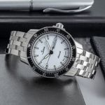 Sinn 104 104.012 - (2/8)