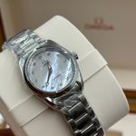 Omega Seamaster Aqua Terra 220.10.28.60.55.001 (2023) - Pearl dial 28 mm Steel case (5/8)