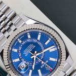 Rolex Sky-Dweller 336934 (2026) - 42 mm Gold/Steel case (4/8)