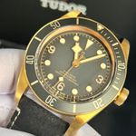 Tudor Black Bay Bronze 79250BA (2025) - Grijs wijzerplaat 43mm Brons (6/8)