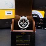 Breitling Navitimer 01 AB0120 (2017) - 43mm Staal (3/8)