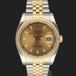 Rolex Datejust 36 116233 (2010) - Champagne wijzerplaat 36mm Goud/Staal (3/8)