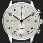 IWC Portuguese Chronograph IW371605 (2023) - Silver dial 41 mm Steel case (2/8)