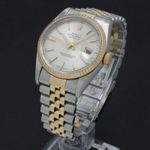 Rolex Datejust 36 16233 (1999) - Zilver wijzerplaat 36mm Goud/Staal (2/7)