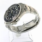 Rolex Submariner No Date 124060 (2020) - Black dial 41 mm Steel case (2/7)