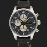 IWC Ingenieur AMG IW377903 (2021) - Zwart wijzerplaat 43mm Titanium (2/8)