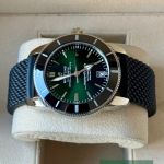 Breitling Superocean Heritage II 42 AB2010121L1S1 (2023) - Green dial 42 mm Steel case (5/7)