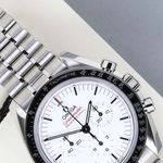 Omega Speedmaster Professional Moonwatch 310.30.42.50.04.001 (2024) - White dial 42 mm Steel case (3/8)