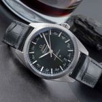 Omega Globemaster 130.33.41.22.10.001 (Onbekend (willekeurig serienummer)) - Groen wijzerplaat 41mm Staal (2/8)