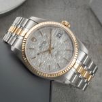 Tudor Prince Date 74033 - (2/8)