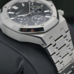 Audemars Piguet Royal Oak Chronograph 26240ST (2022) - Black dial 41 mm Steel case (5/8)