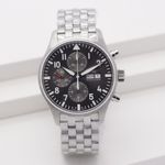 IWC Pilot Spitfire Chronograph IW377719 (2019) - Grey dial 43 mm Steel case (2/8)
