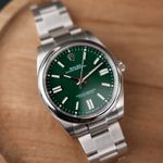 Rolex Oyster Perpetual 41 124300 (2023) - Green dial 41 mm Steel case (4/8)