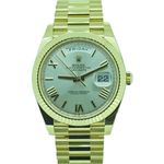 Rolex Day-Date 40 228238 (2025) - Zilver wijzerplaat 40mm Geelgoud (1/6)