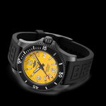 Breitling Superocean A17377211C1S1 (2022) - Yellow dial 36 mm Steel case (2/4)