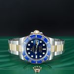 Rolex Submariner Date 116613LB (2020) - Blue dial 40 mm Gold/Steel case (2/6)