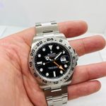 Rolex Explorer II 226570 (2022) - Black dial 42 mm Steel case (6/8)