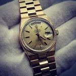 Rolex Day-Date Oysterquartz 19018 (1986) - Gold dial 36 mm Yellow Gold case (1/4)