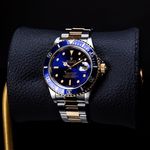 Rolex Submariner Date 16613 (1990) - Blue dial 40 mm Gold/Steel case (1/5)