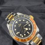 Tudor Black Bay 79833MN (2022) - Black dial 40 mm Gold/Steel case (1/2)