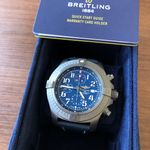 Breitling Super Avenger V13375101C1X1 (2022) - Blue dial 48 mm Titanium case (3/8)