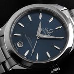 Omega Seamaster Aqua Terra 220.10.30.20.03.001 (2025) - Blue dial 30 mm Steel case (3/7)