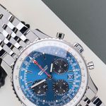Breitling Navitimer 01 AB0121 (2020) - 43mm Staal (3/8)