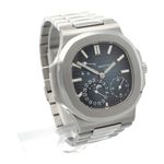 Patek Philippe Nautilus 5712/1A-001 (2023) - Blue dial 40 mm Steel case (7/7)