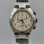 Universal Genève Unknown 975.31 (1997) - White dial Unknown Steel case (5/8)