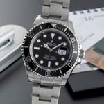 Rolex Sea-Dweller 126600 (Unknown (random serial)) - Black dial 43 mm Steel case (3/8)