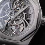 Girard-Perregaux Laureato 81015-11-001-11A (2022) - 43 mm Steel case (4/8)
