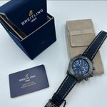 Breitling Avenger V13375101C1X1 (2024) - Blauw wijzerplaat 48mm Titanium (2/8)