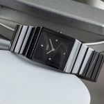 Rado Ceramica R21702722 (2022) - Black dial 23 mm Ceramic case (2/8)