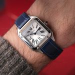 Cartier Santos Dumont WSSA0023 (Unknown (random serial)) - Silver dial 28 mm Steel case (2/8)