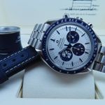 Omega Speedmaster Professional Moonwatch 310.32.42.50.02.001 (2024) - Silver dial 42 mm Steel case (2/8)