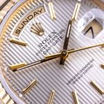 Rolex Day-Date 36 18238 (1993) - 36 mm Yellow Gold case (2/8)