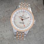 Breitling Navitimer U17395 (2022) - Silver dial 35 mm Gold/Steel case (1/8)