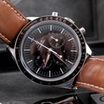 Omega Speedmaster Professional Moonwatch 311.32.40.30.01.001 (2020) - Black dial 40 mm Steel case (4/8)