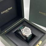 Audemars Piguet Royal Oak Chronograph 26715ST.OO.1356ST.02 (2024) - Grey dial 38 mm Steel case (3/8)