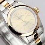Rolex Oyster Perpetual 67193 (Onbekend (willekeurig serienummer)) - Champagne wijzerplaat 26mm Goud/Staal (3/7)