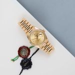 Rolex Day-Date 36 18238 (1992) - 36 mm Yellow Gold case (2/8)