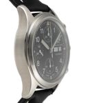 IWC Pilot Mark IW4421 (2005) - Black dial 28 mm Steel case (7/8)