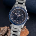 Omega Seamaster 300 233.90.41.21.03.001 (2015) - Blauw wijzerplaat 41mm Titanium (3/8)