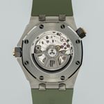 Audemars Piguet Royal Oak Offshore Diver 15720ST.OO.A052CA.01 (2022) - 42mm Staal (2/5)