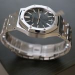 Audemars Piguet Royal Oak Selfwinding 15510st (2025) - Zwart wijzerplaat 41mm Staal (5/8)