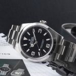 Rolex Explorer 224270 (Unknown (random serial)) - Black dial 40 mm Steel case (2/8)