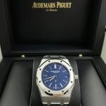 Audemars Piguet Royal Oak Jumbo 16202BC.OO.1240BC.02 (2024) - Blauw wijzerplaat 39mm Witgoud (1/6)