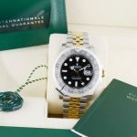 Rolex GMT-Master II 126713GRNR (2025) - Zwart wijzerplaat 40mm Goud/Staal (7/7)