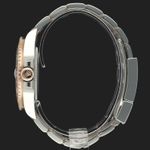 Rolex GMT-Master II 126711CHNR (2020) - Black dial 40 mm Gold/Steel case (7/8)